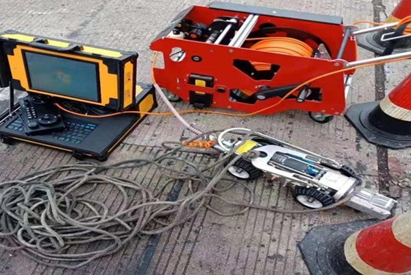 离石CCTV管道检测机器人